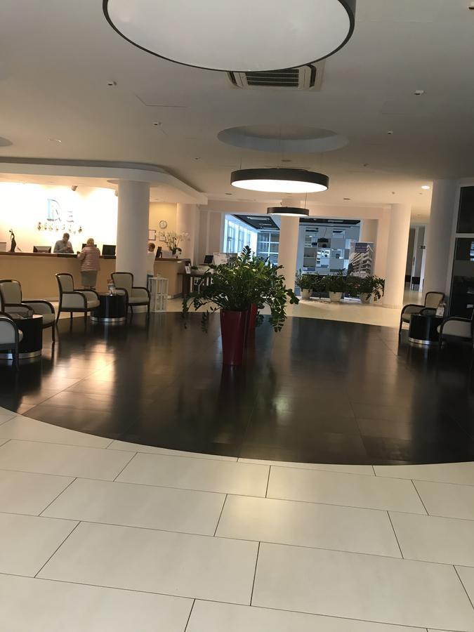 Apartament Diva Natalia, Blisko Plazy โควอบเซก ภายนอก รูปภาพ